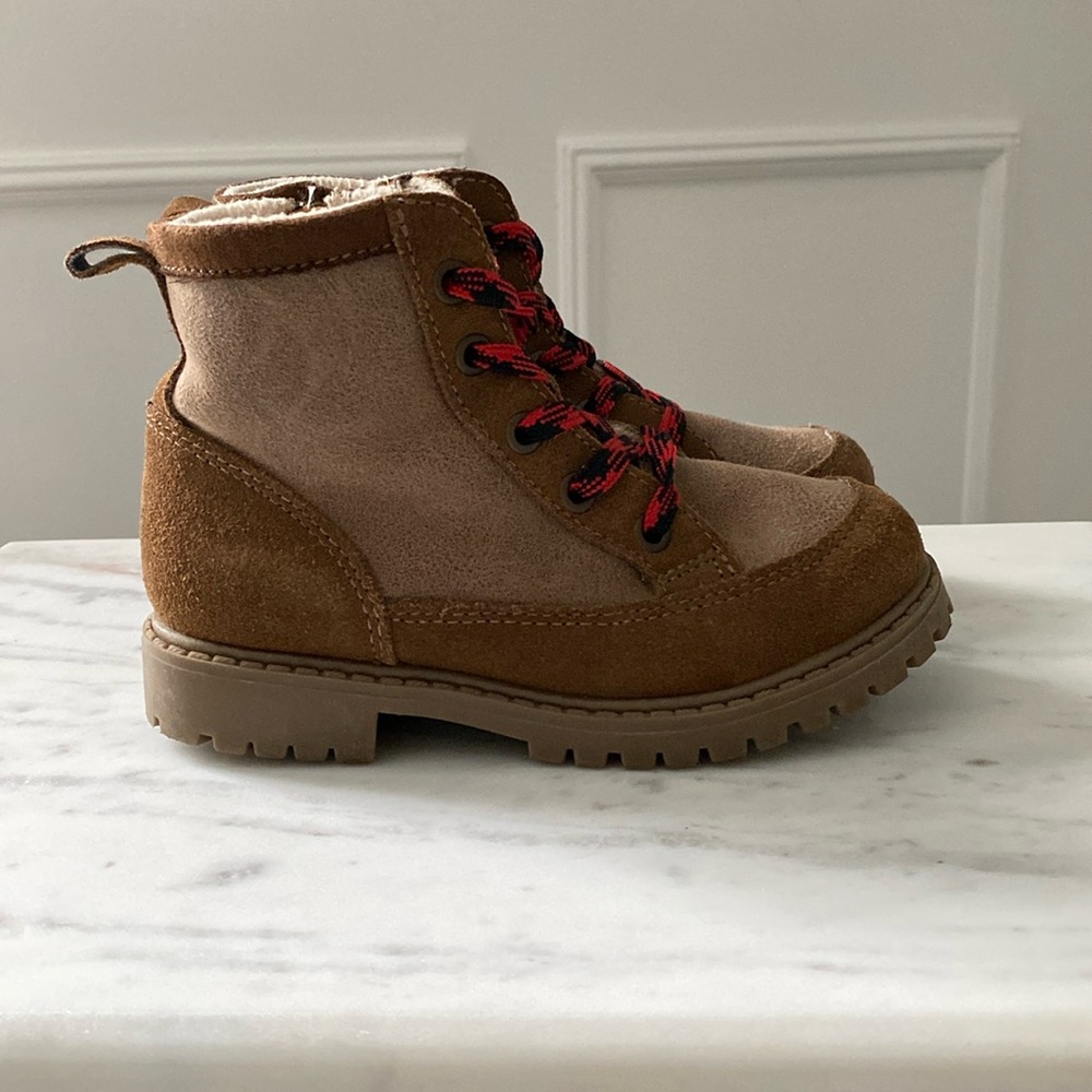 DayFive Lil Ridge Hiking Boots